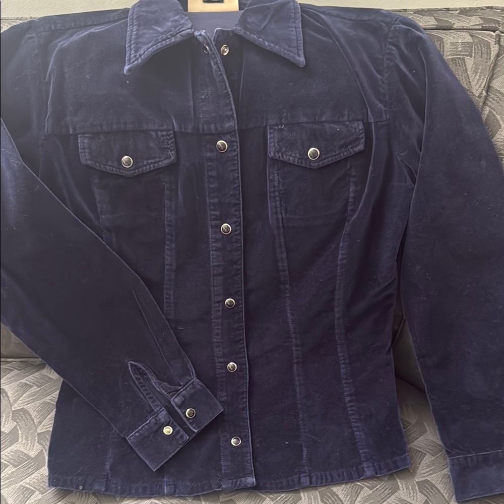 Beautiful VTG 90’s snap button EXP Western Dressy Casual Velvet Feel